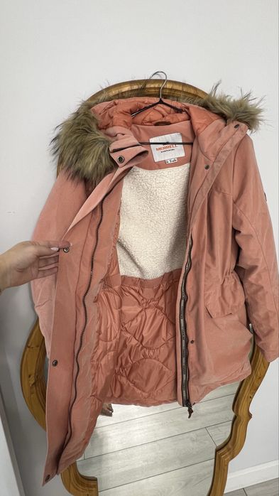 Куртка зимняя 46р