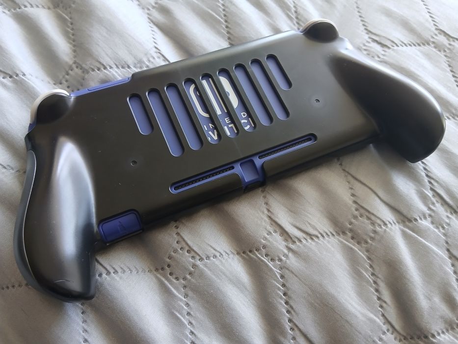 Nintendo Switch Lite + аксесоари