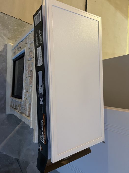 Lama panou Led cu telecomanda noua!