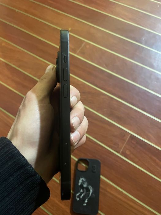 Iphone 15 черный цвет 100% Акб