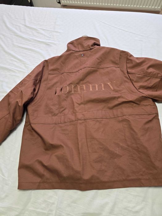 Geaca Tommy Jeans, mărimea M, original, nou