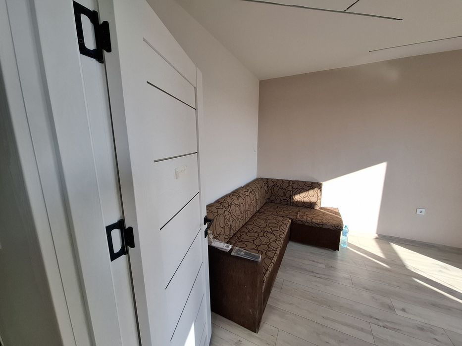 Дава се под наем Двустаен апартамент в Варна, Център - 45 кв.м за 459 € - Снимка #3