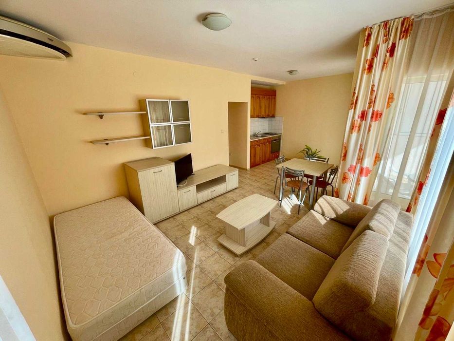 Продава се Двустаен апартамент в Свети Влас - 70 кв.м за 1113 €/кв.м - Снимка #1