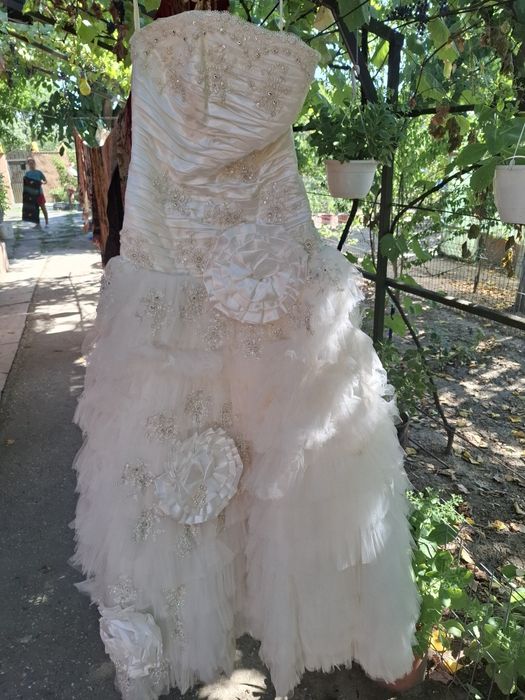 Rochie Mireasa..