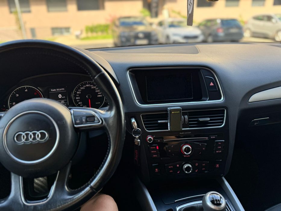 Vând Audi Q5 2015  2.0 TDI 190 cp