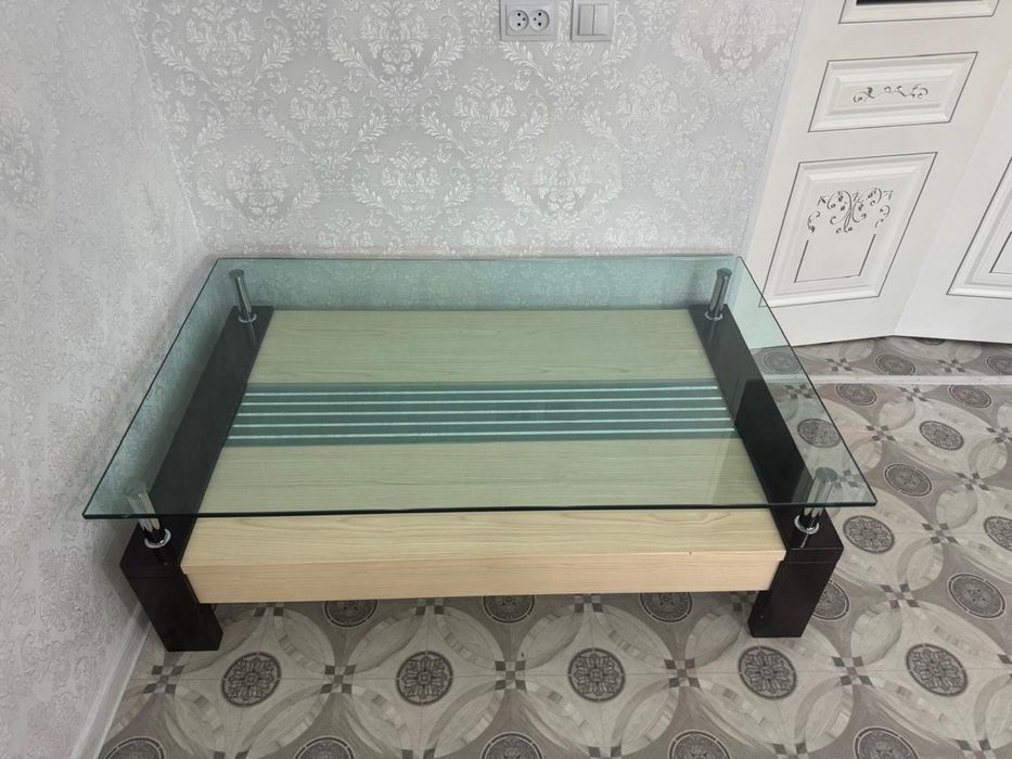 Срочно продам Горка и журнальный столик
