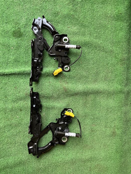 Bmw Seria 3 G20 G21 Set Balamale Capota cu Capse Pirotehnice