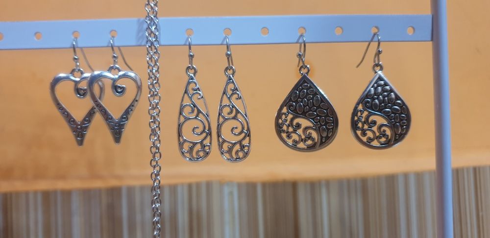 Обеци от неръждаема стомана със сребърно покритие