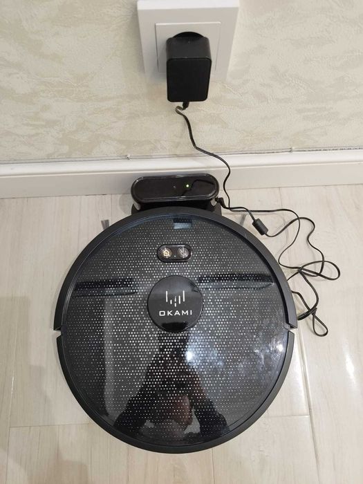Робот-пылесос Okami Япония