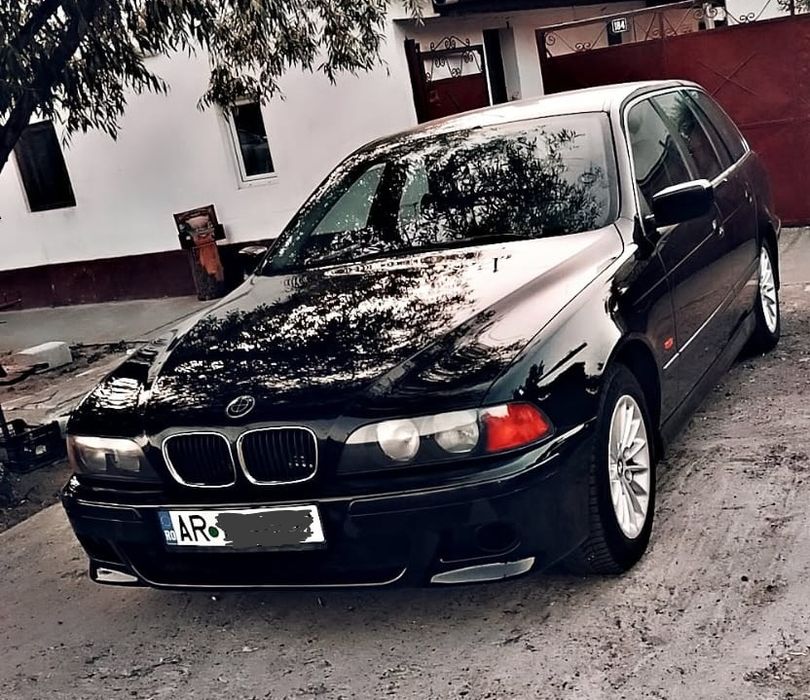 BMW 5 Series 2000