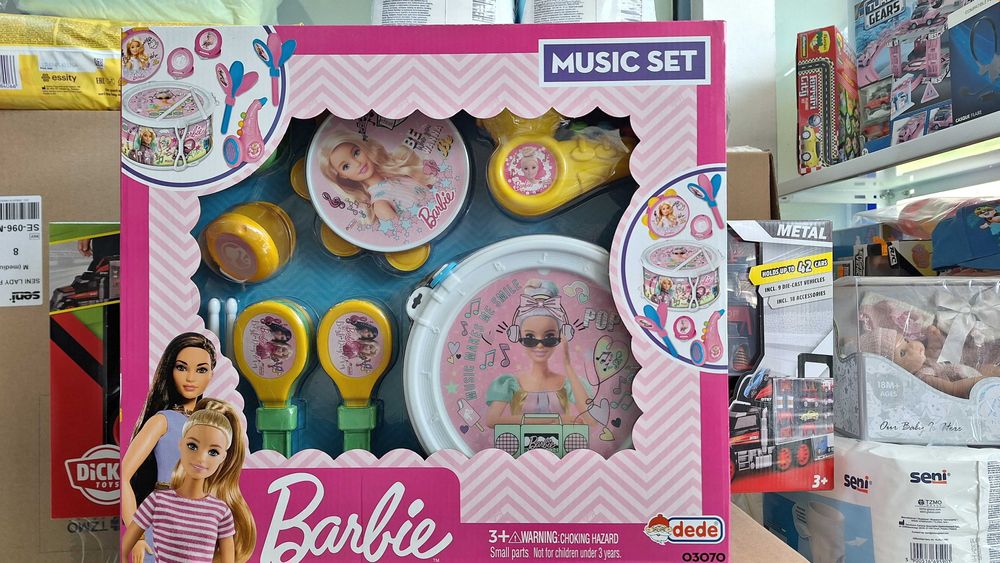 Barbie детски музикален комплект, нов