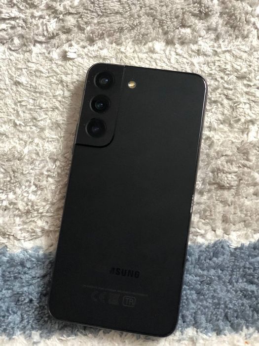 Samsung S22 8/ 128