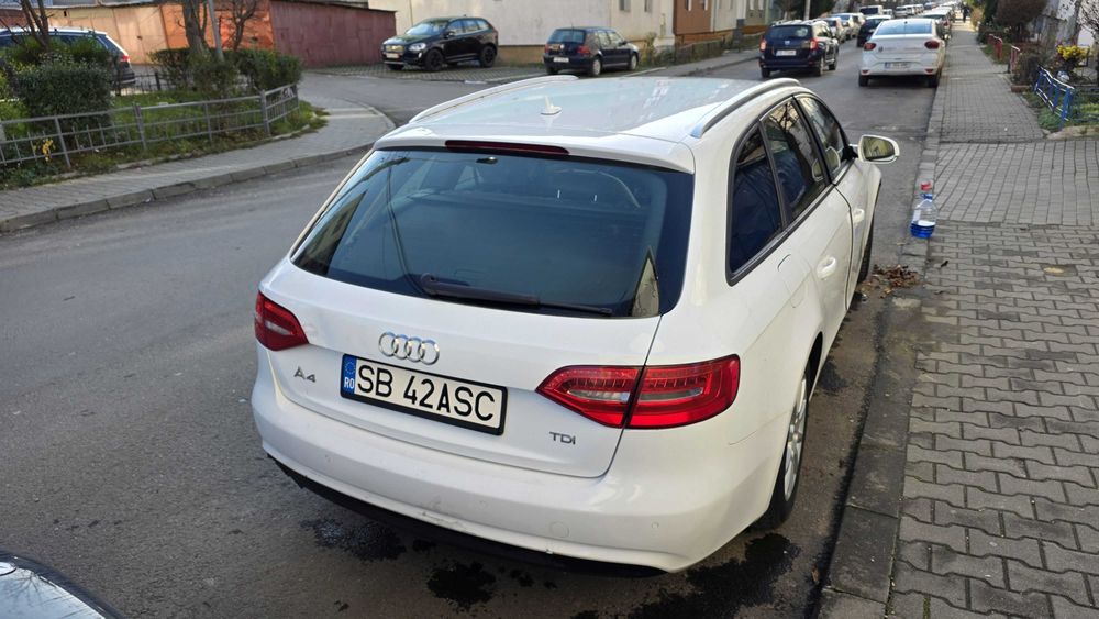 Audi A4 B8 Facelift 2.0 TDI 143CP Combi