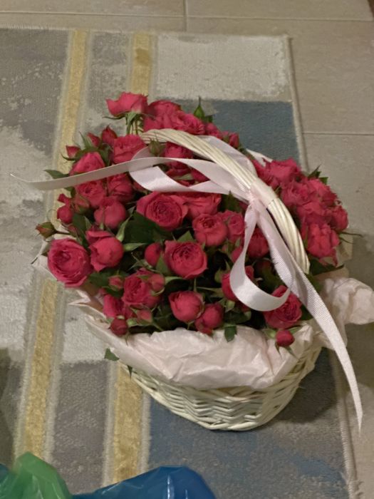 Срочно цветы розы спреи. Свежие