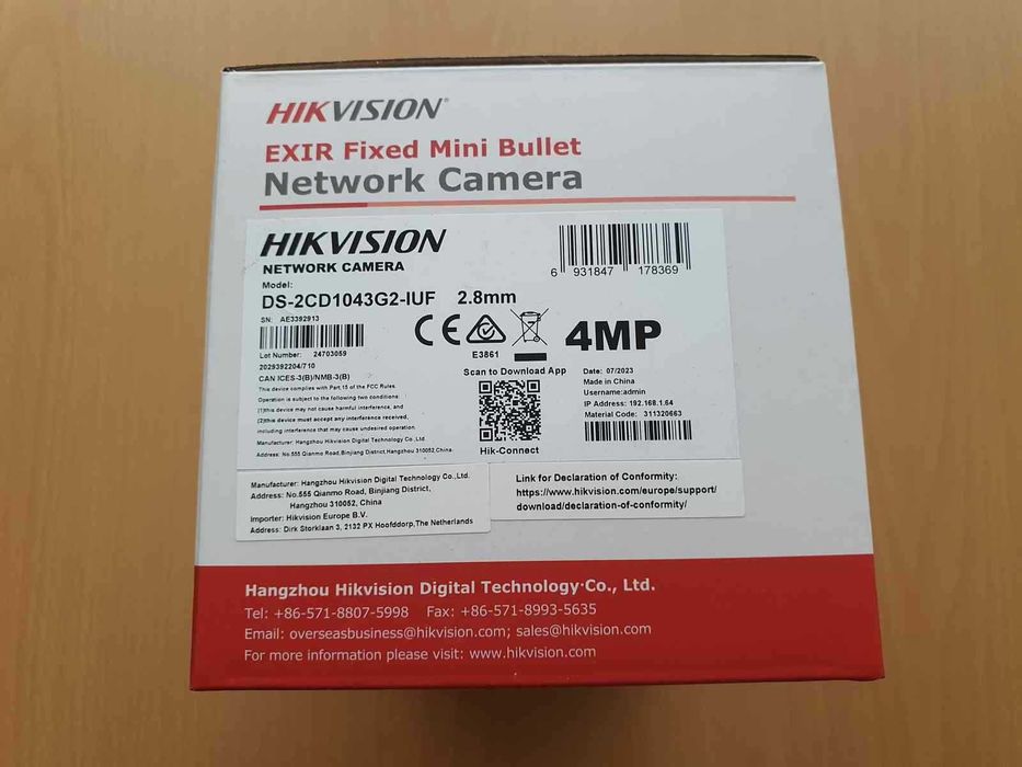 Camera IP PoE Hikvision 4 MP model DS-2CD1043G2-IUF Mic, Card, noua Sigilata