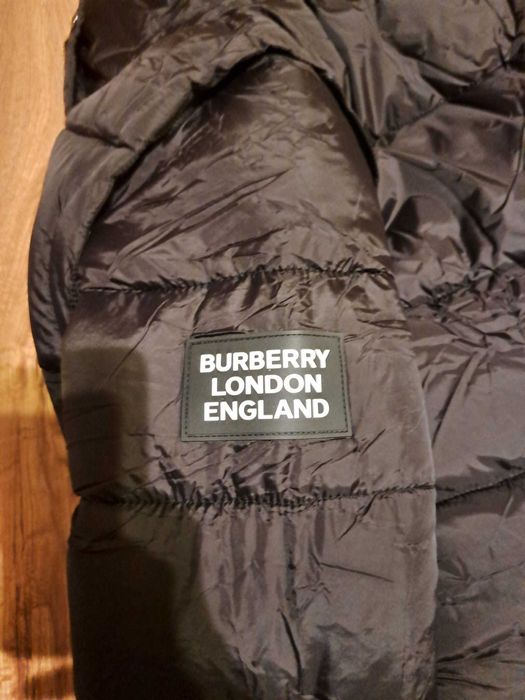 Geaca puffer Burberry