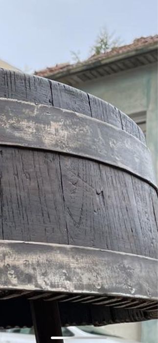 Маса от буре старо дъбово буре на 120 години