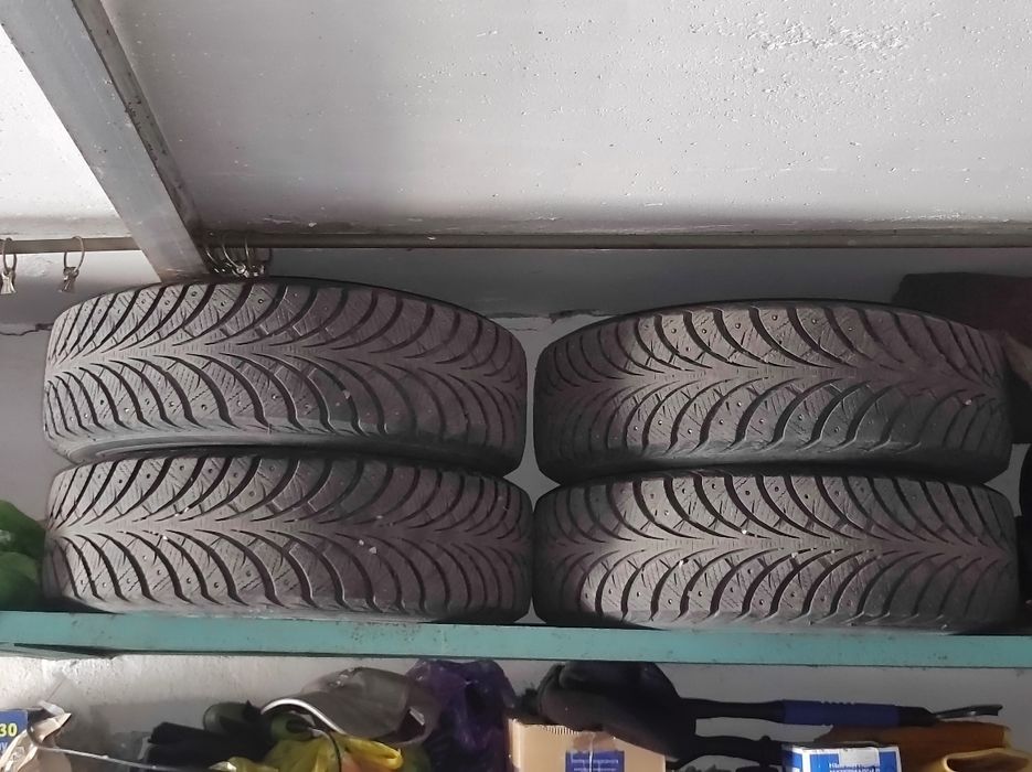 Резина шипованная 185/65/R15