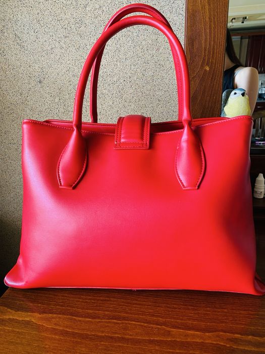 Червена чанта trussardi