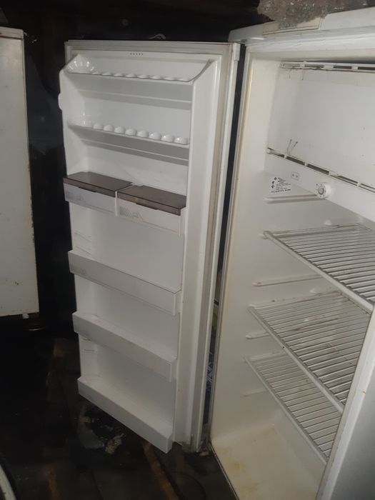 Продам холодильник Бирюса
