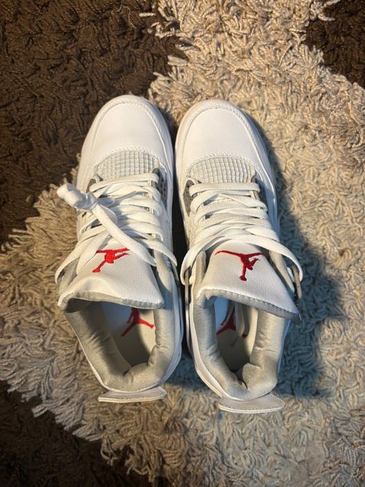 Jordan 4 White Cement