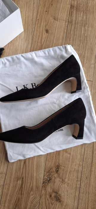 L.K.Bennett court shoes 38