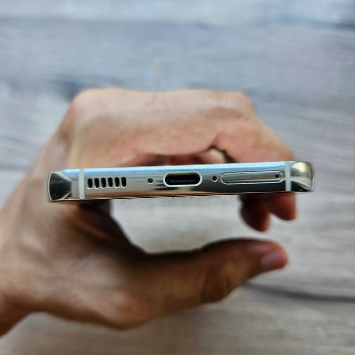 Samsung Galaxy S23 128GB DUOS "Snapdragon 8 Gen 2"