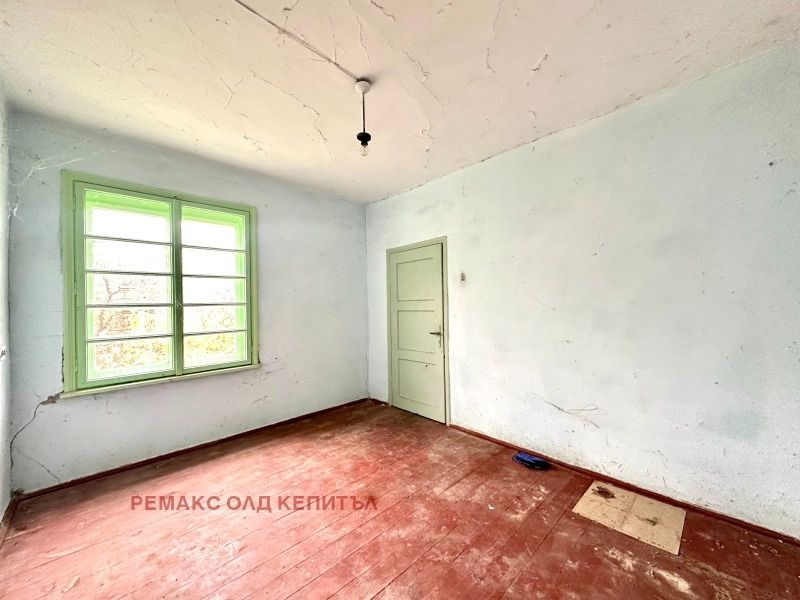 Къща в село Хотница