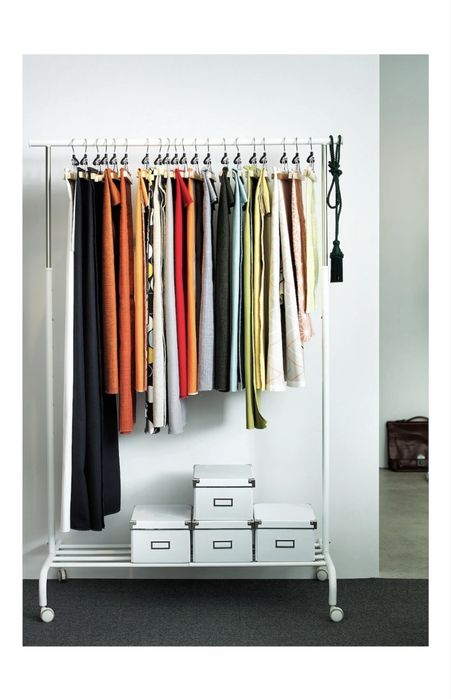 Вешалка напольная IKEA на колесах