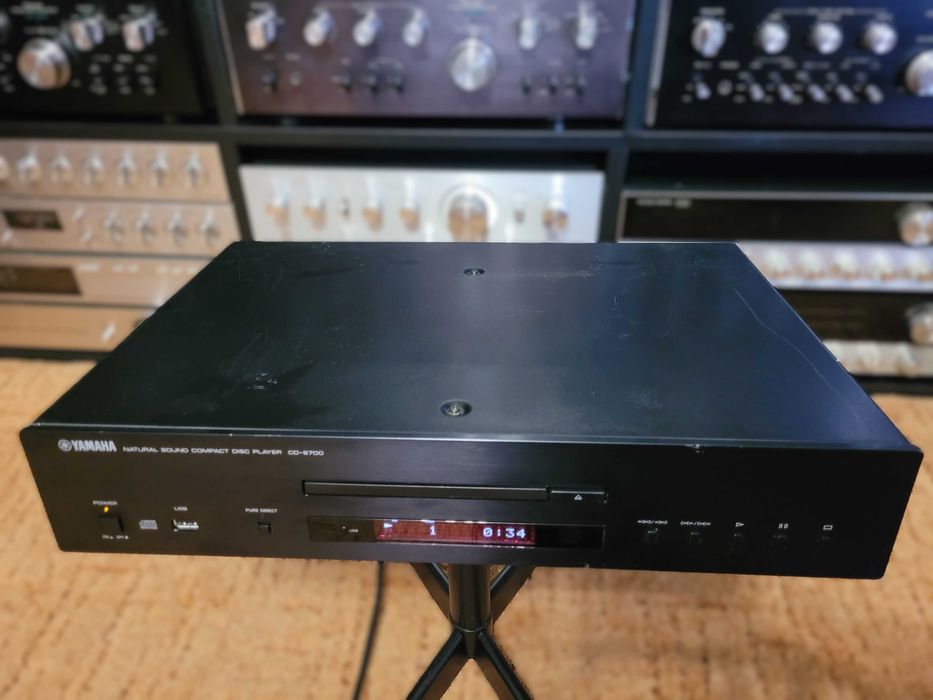 YAMAHA CD-S700 cd-player Hi-Fi port USB/iPOD