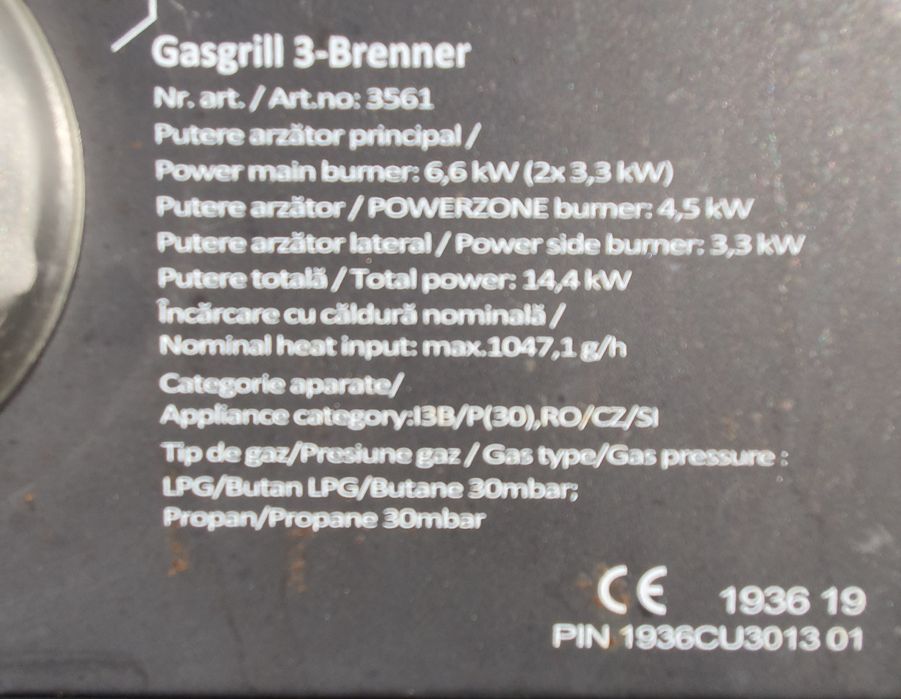 Grătar pe gaz 3 arzătoare + plită
