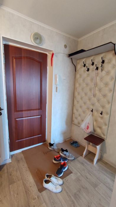 Продам 1 ком квартиру на 8 мкр