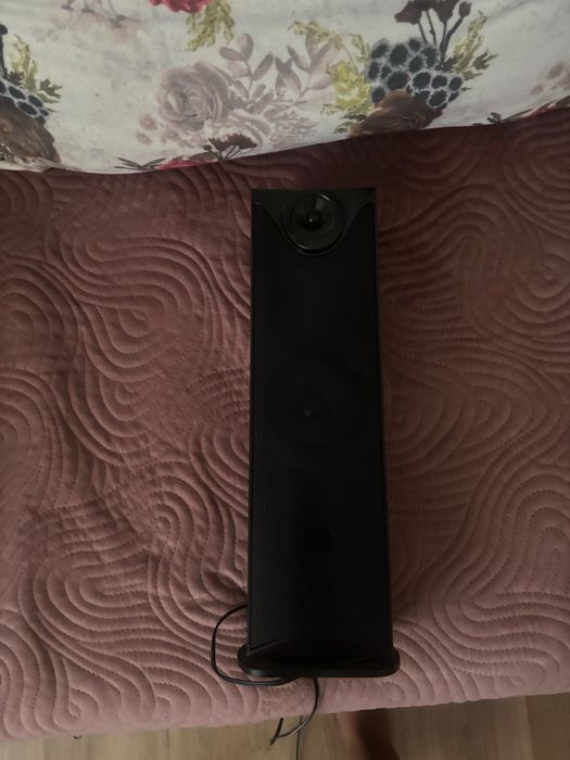 Boxa myra  se aude bine rau functionala