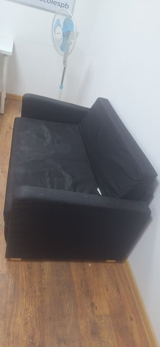 Диванчик чёрный,  раскладывается в матрас