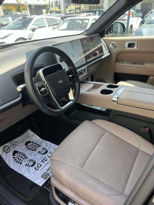 Lixiang L9 ultra restaling