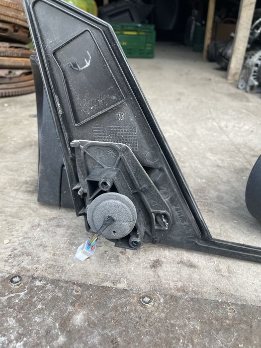 Дясно Странично ел.огледало за Мицубиши Колт 08-12г