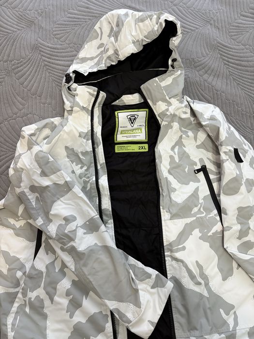 Осеннаяя куртка vivacana бренд качество xl/xxl