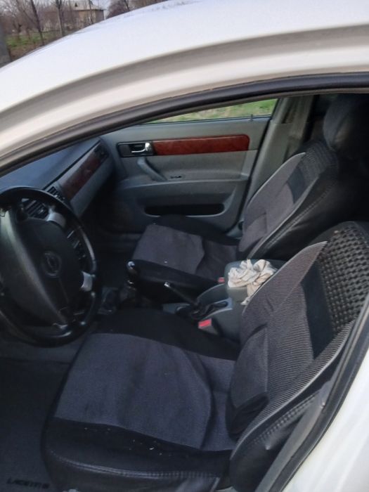 Лачитти 1.8 2013г