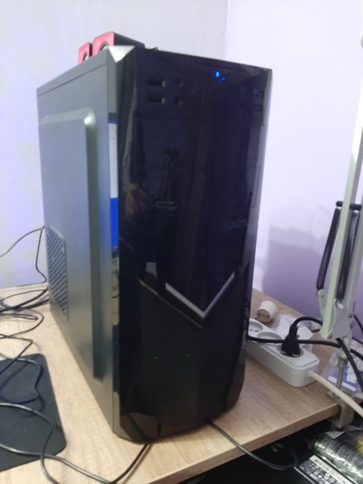 Unitate i5 4x3700 turbo