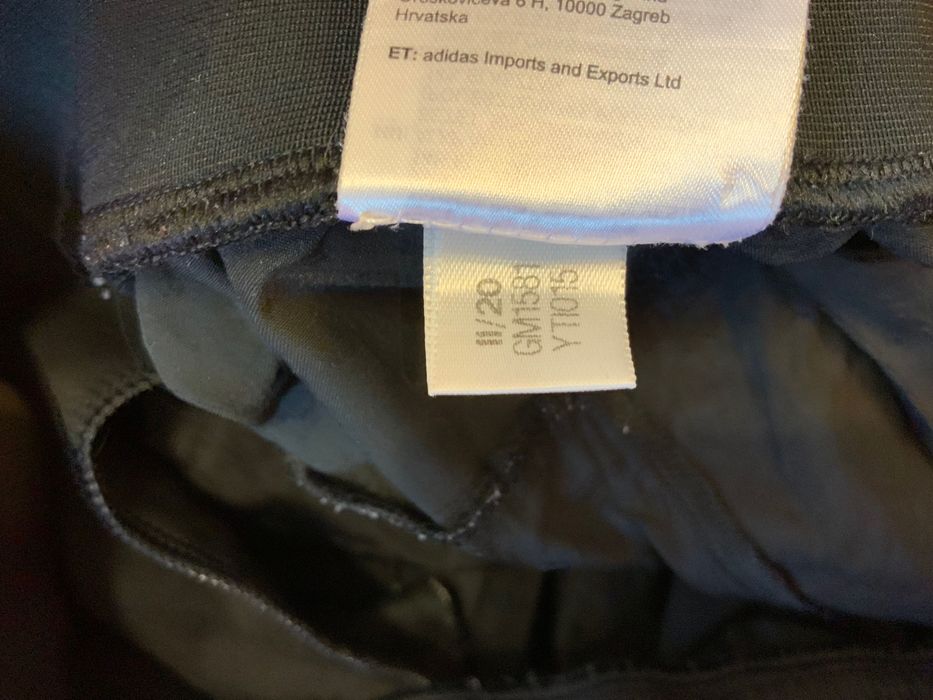 Adidas-оригинална  долница 50 л