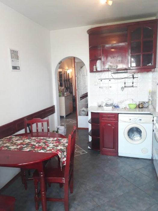 Дава се под наем Тристаен апартамент в София, Красно село - 91 кв.м за 825 € - Снимка #1