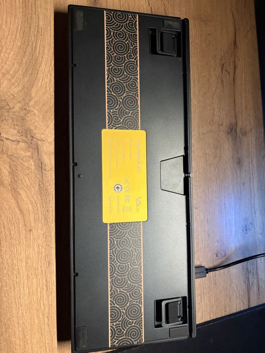 Продам клавиатуру VARMILO