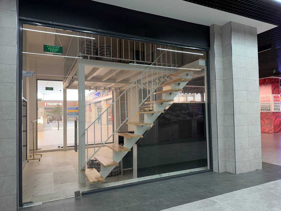 Продается Магазин в тц Alfraganus на 2 этаже проходное место , Мирабад