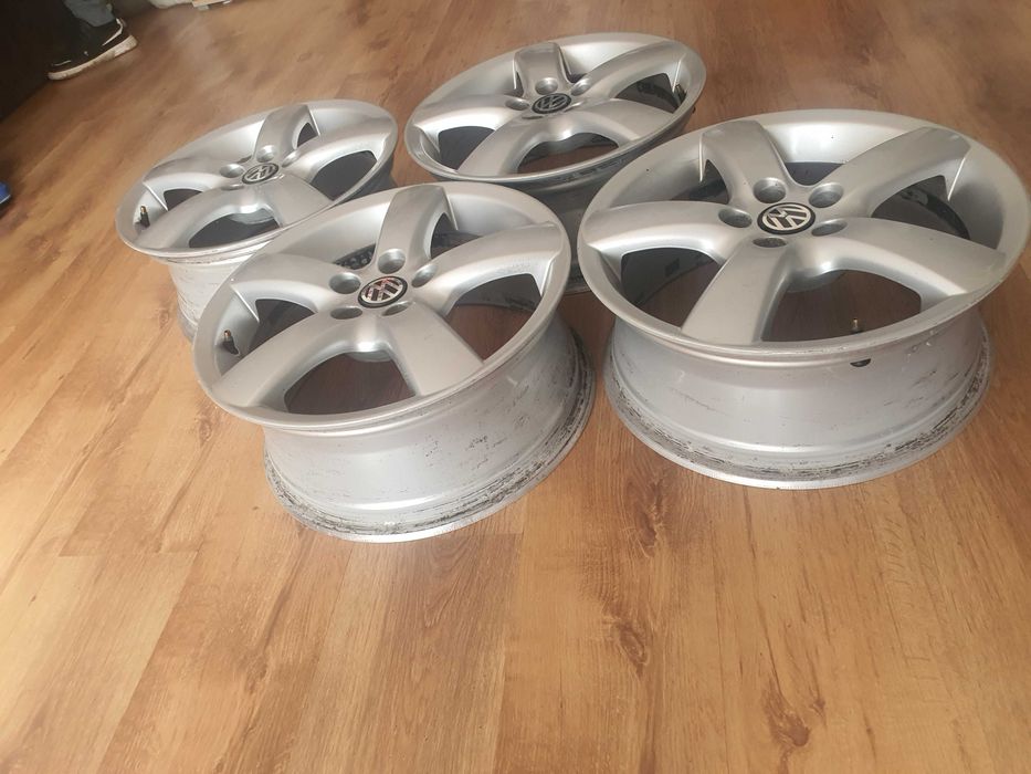Set geante pasat
