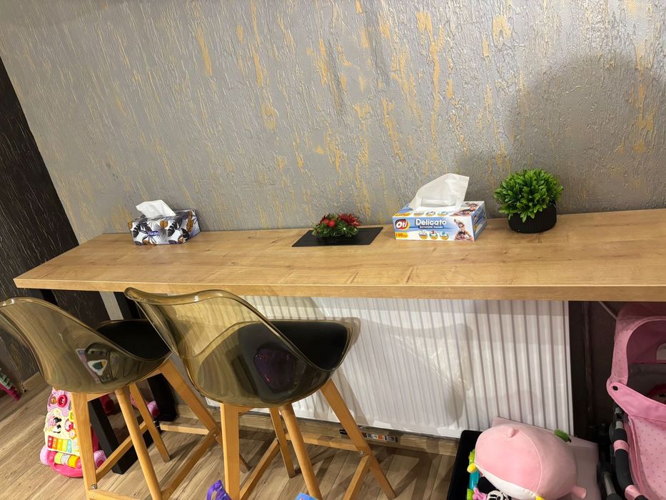 Vand mobilier cafenea/bar