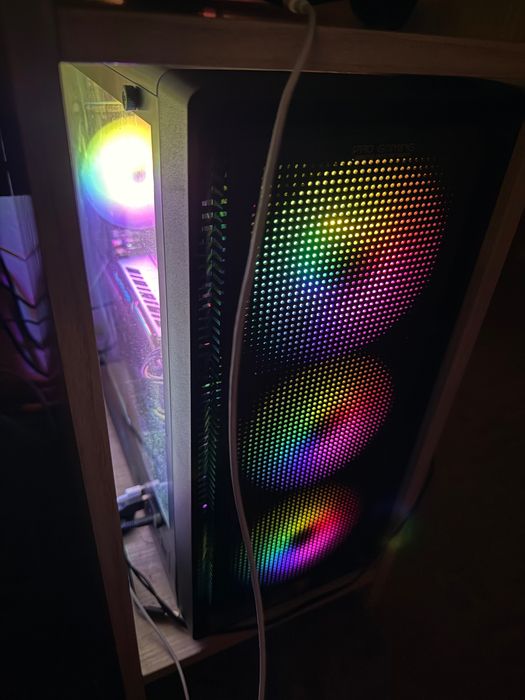 Pc gaming steup întreg