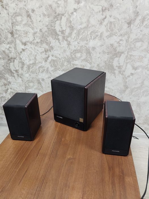 microlab сабвуфер