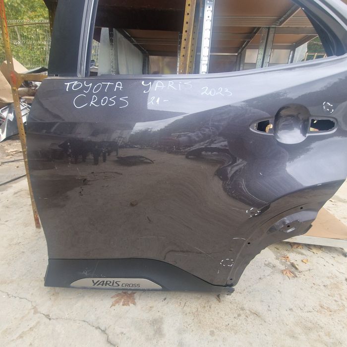 Toyota Yaris Cross 2023 след 2021 задна лява врата