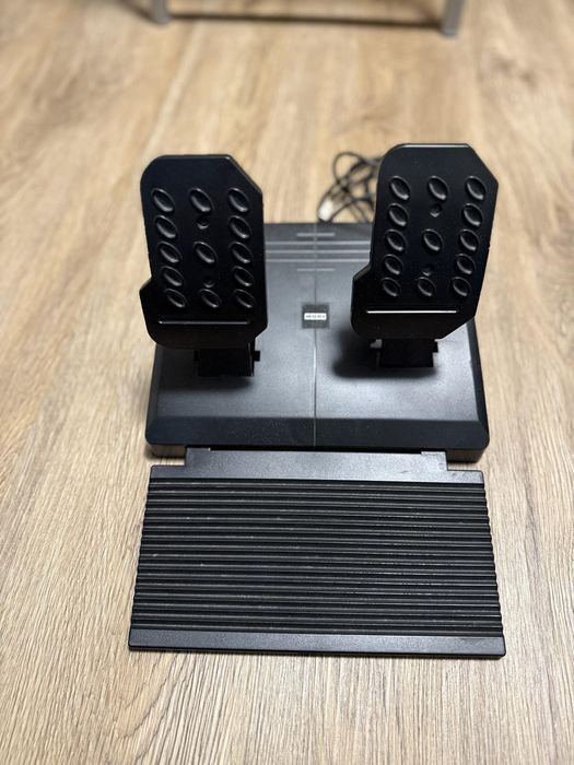 Волан с педали за PS4