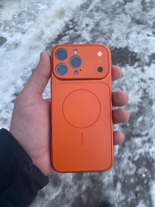 В продаже айфон 16 про мах